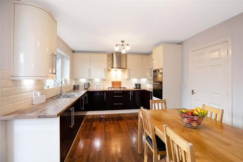 4 bedroom detached house for sale, The Links, Crigglestone, Wakefield, WF4