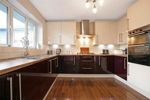 1 The Links, Crigglestone, Wakefield, WF4 3QP