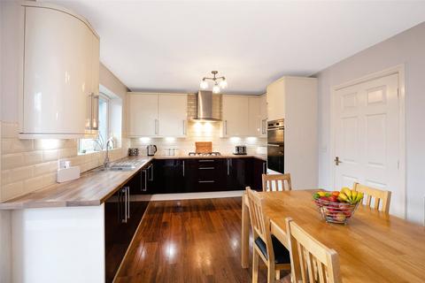 1 The Links, Crigglestone, Wakefield, WF4 3QP