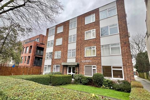 2 bedroom apartment to rent, Brownlow Road, London, N11