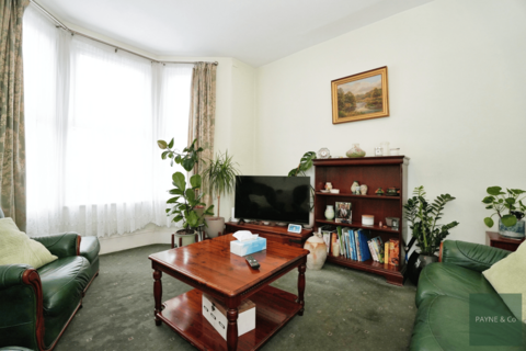 3 bedroom terraced house for sale, Stanley Road, ILFORD, IG1