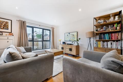 3 bedroom flat for sale, Mill Place, Kingston Upon Thames, KT1