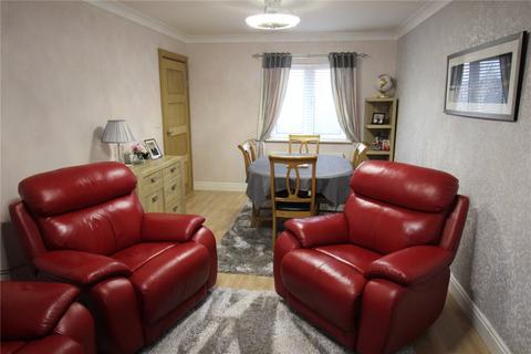 2 bedroom apartment for sale, Hoverfly Close, Lee-On-The-Solent, Hampshire, PO13