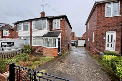 3 bedroom semi-detached house to rent, Prince Edward Road, Wortley, Leeds