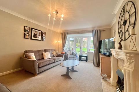 4 Barnfold Place, Shafton, Barnsley, S72 8WD