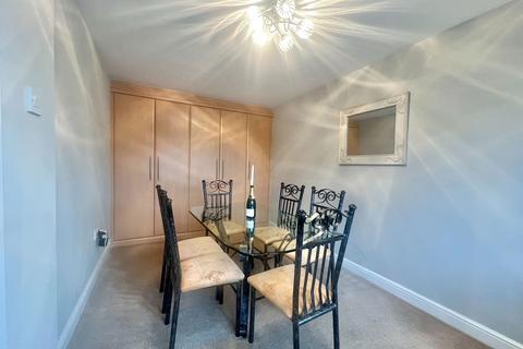4 Barnfold Place, Shafton, Barnsley, S72 8WD