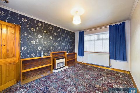 3 bedroom end of terrace house for sale, Fenby Avenue, Bradford, West Yorkshire, BD4