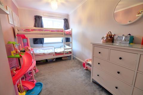 17 Benchfield Close, East Grinstead, RH19 3NZ
