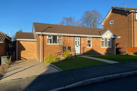 2 bedroom detached bungalow for sale, 41 Otmoor Way, Royton, OL2 6SD