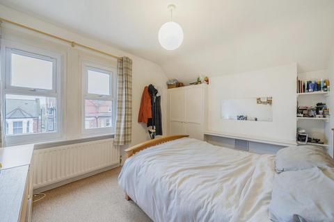 2 bedroom flat for sale, Fairmile Avenue, Streatham