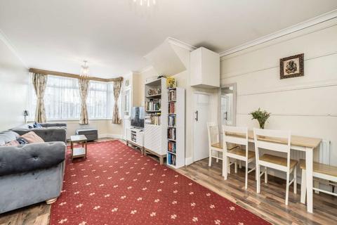 3 bedroom house for sale, Granville Avenue, Feltham TW13