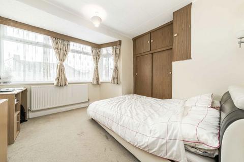 3 bedroom house for sale, Granville Avenue, Feltham TW13