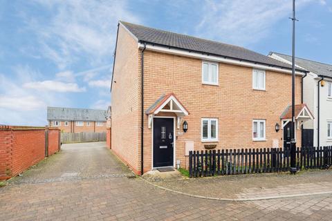 3 bedroom semi-detached house for sale, Alder Wynd, Bedford MK45