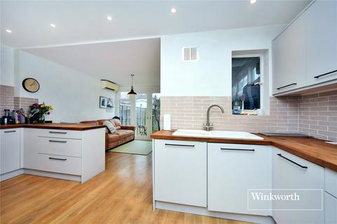 3 bedroom end of terrace house for sale, Buckland Way, Worcester Park, KT4