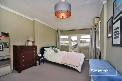 3 bedroom end of terrace house for sale, Buckland Way, Worcester Park, KT4