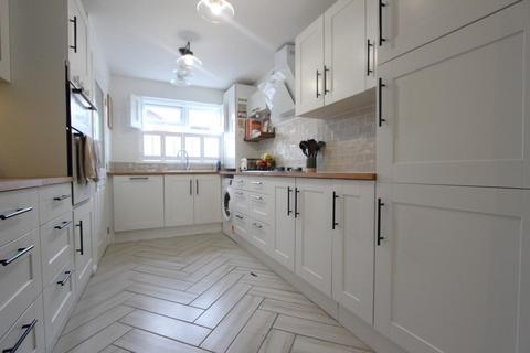 2 bedroom semi-detached house for sale, Courtenay Road, Deal, CT14