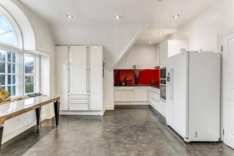 3 bedroom apartment for sale, Lyndhurst Road, Hampstead