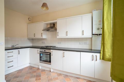 1 bedroom flat to rent, Gillygate, York