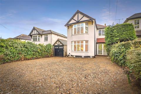 3 bedroom detached house to rent, Clamp Hill, Stanmore, HA7