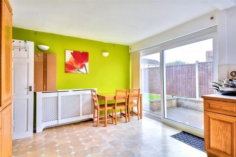 3 bedroom end of terrace house for sale, Park Close, Nottingham