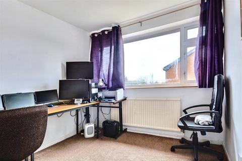 17 Park Close, Nottingham, NG3 5FB