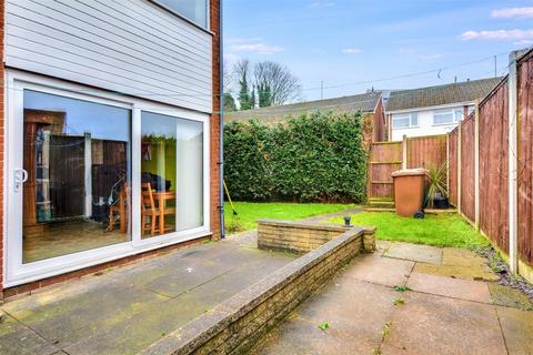 17 Park Close, Nottingham, NG3 5FB