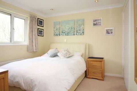 52 Appledown Close, Alresford, SO24 9ND