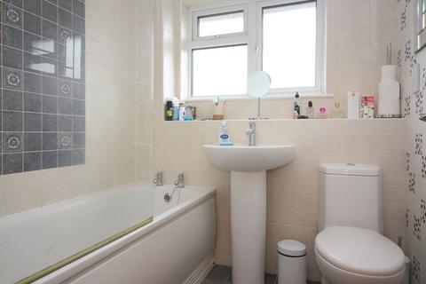 52 Appledown Close, Alresford, SO24 9ND