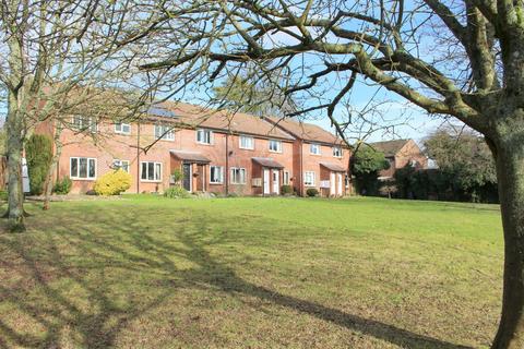52 Appledown Close, Alresford, SO24 9ND