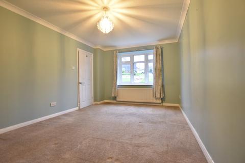 2 bedroom bungalow to rent, Fairfield Way, , Totland