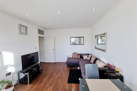 2 bedroom flat for sale, London Road, Thornton Heath