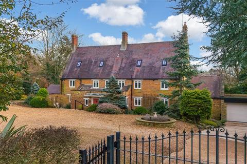 5 bedroom detached house for sale, Stable Lane, Church Brampton, Northampton