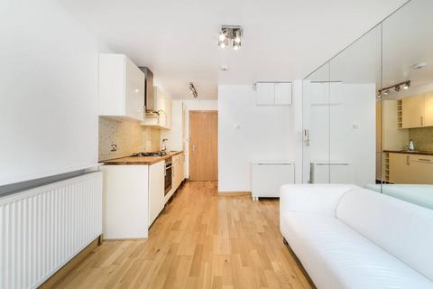 1 bedroom flat to rent, Whitecross Street, Clerkenwell, London, EC1Y