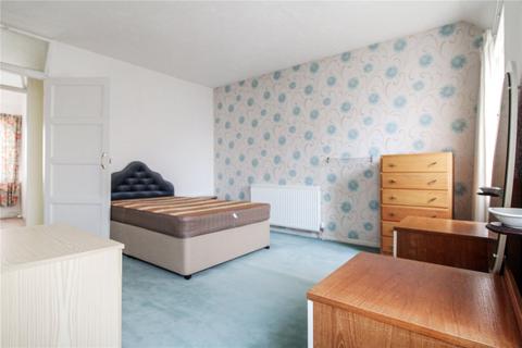 7 Bourne Road, Swindon, SN2 2JH