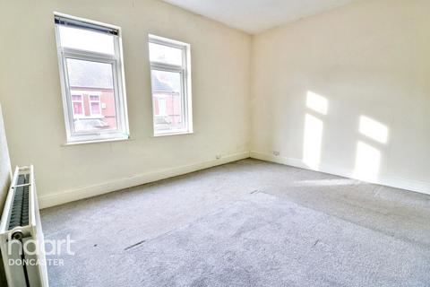 26 Earlesmere Avenue, Doncaster, DN4 0QE