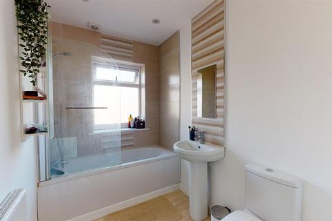 1 bedroom flat to rent, The Sycamores, Hersden, CT3