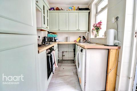 97 Reede Road, Dagenham, RM10 8DU