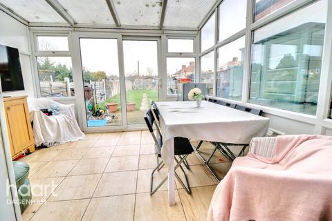 97 Reede Road, Dagenham, RM10 8DU