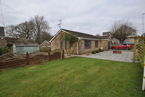 2 bedroom detached bungalow for sale, Swansea Road, Pontlliw, Swansea