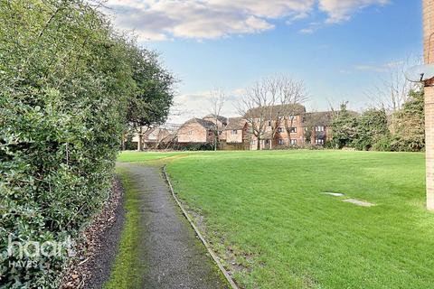 87 Evergreen Way, Hayes, UB3 2BH