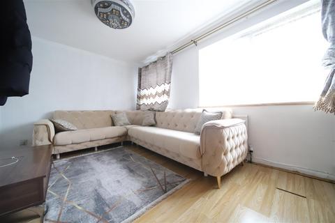 4 bedroom maisonette for sale, Ordnance Road, Enfield