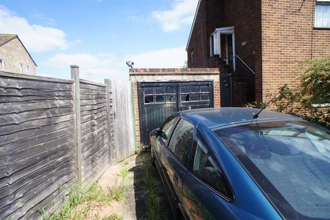 undefined, Ordnance Road, Enfield