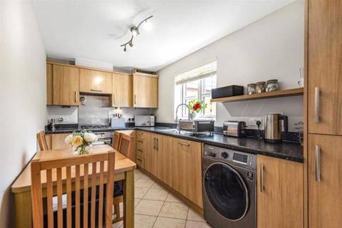 3 bedroom semi-detached house for sale, Ashmount Crescent, Slough, Berkshire, SL1