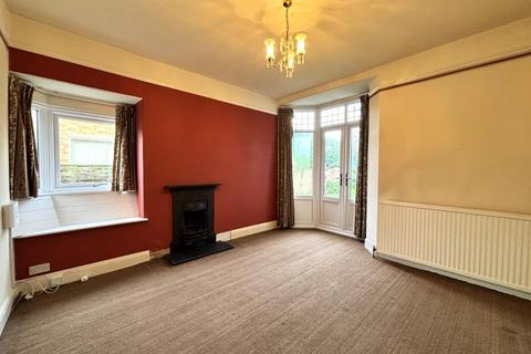 4 bedroom semi-detached house for sale, Basils Road, Stevenage