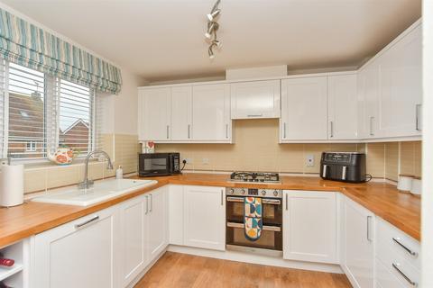 4 bedroom townhouse for sale, Bluebell Drive, Sittingbourne, Kent