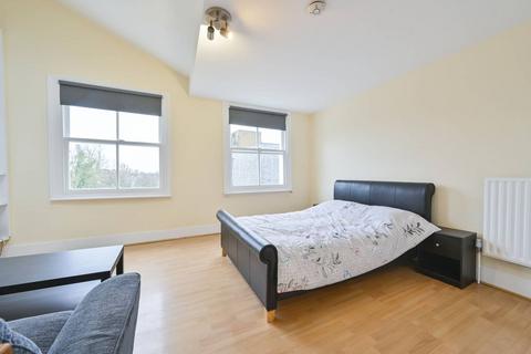 Studio for sale, Belgrave Gardens, St John's Wood, London, NW8