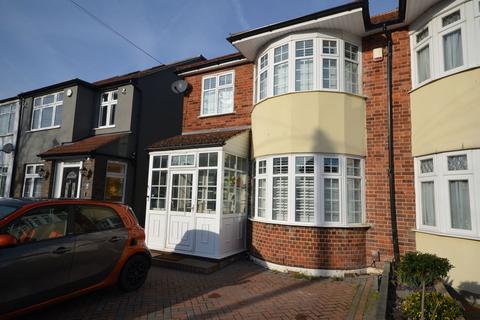 3 bedroom semi-detached house to rent, Dudley Avenue, Kenton, HA3