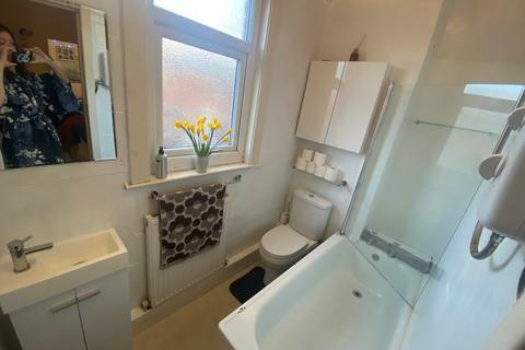 6 Brompton Road, Manchester, M14 7GA