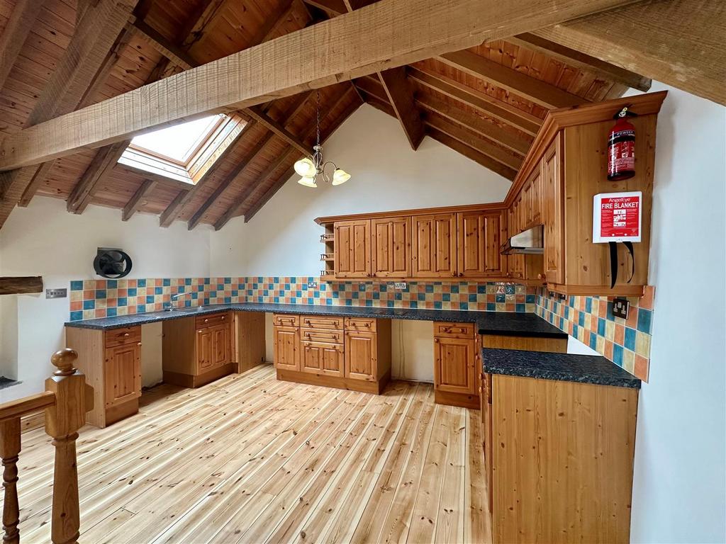 Kitchen.jpg
