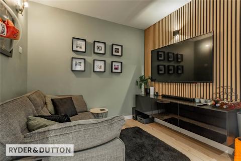 41 Ashton Crescent, Chadderton, Oldham, OL9 8HE